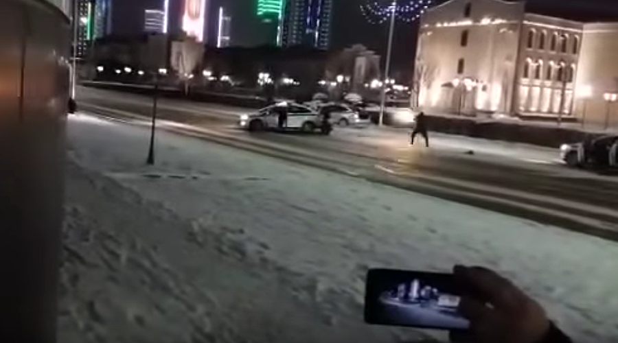 Intense VIDEO of police shootout with gunmen in downtown Chechen capital surfaces online