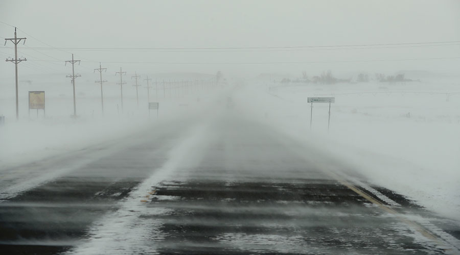 Blizzard, ice cripple Great Plains, leaving thousands without electricity (PHOTO, VIDEO)