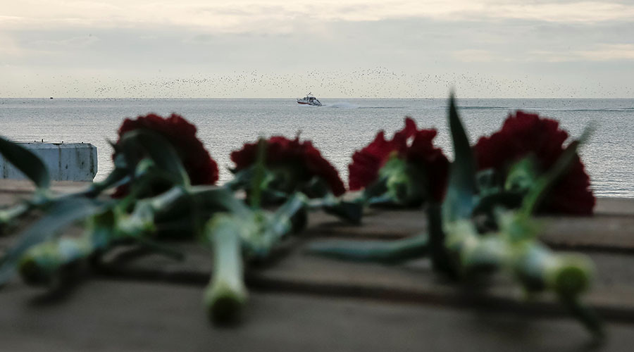 Major Russian bank wipes out Tu-154 plane crash victims' debt