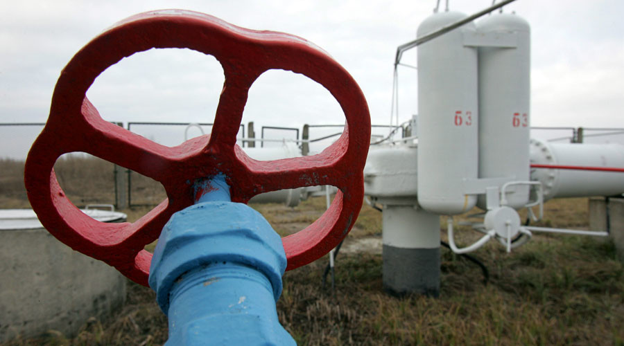 Ukraine sees significant cuts in Russian gas transit