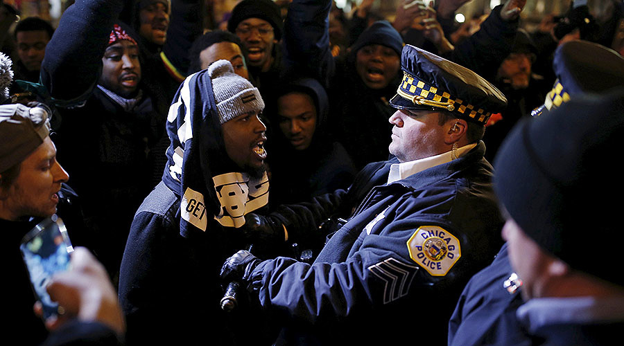 Trump pleads with Chicago to ‘ask for Federal help’ after most violent year since ‘96