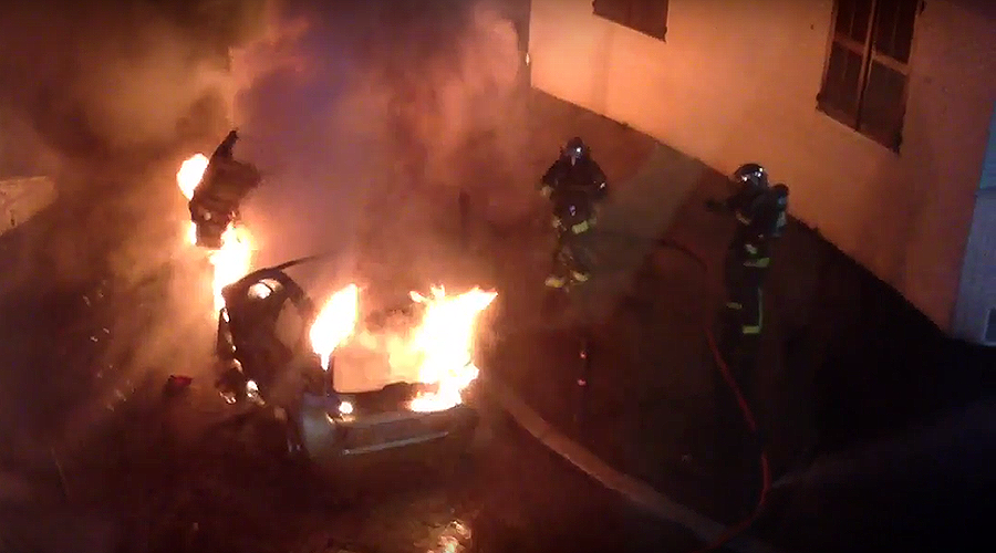 650 cars torched in French NYE ‘tradition’ (PHOTOS, VIDEO)
