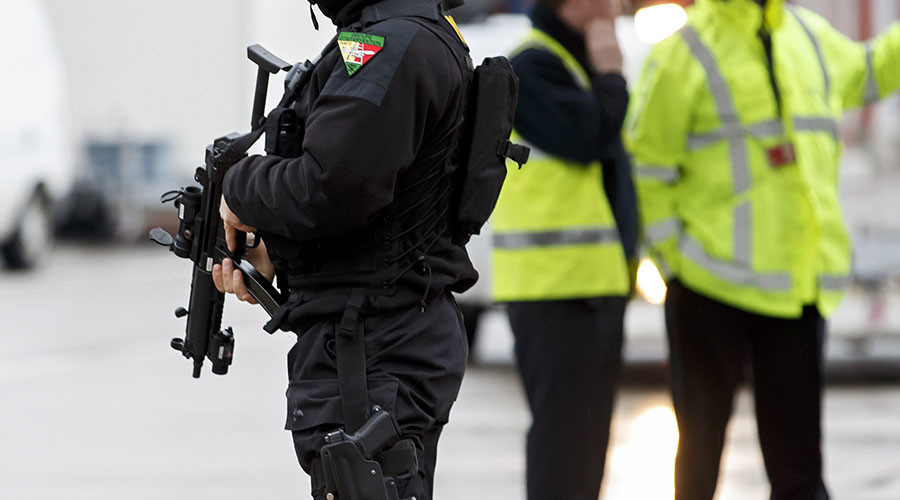 Armed & 'dangerous' gunman located in Switzerland after shooting 2 policemen