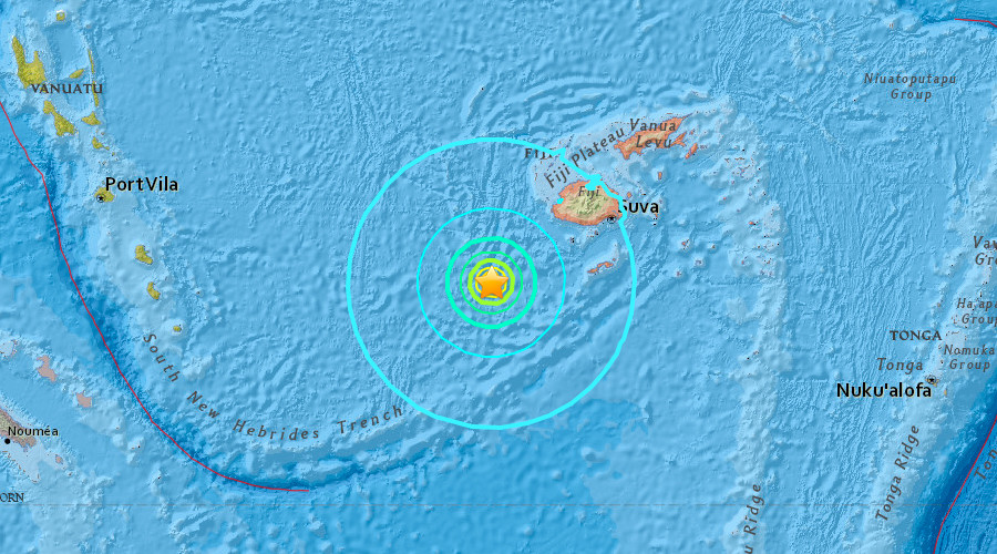 Massive 7.2 quake off Fiji triggers tsunami warning within 300km radius