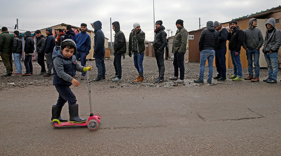French farmer faces prison term and 30,000 euro fine for helping migrants into country