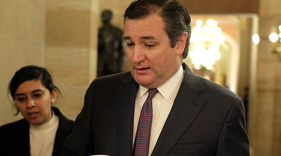 Proposed constitutional amendment limits congressional terms, except for those in office now