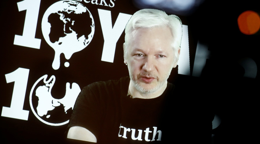 ‘Russia makes good Hollywood villain for US’