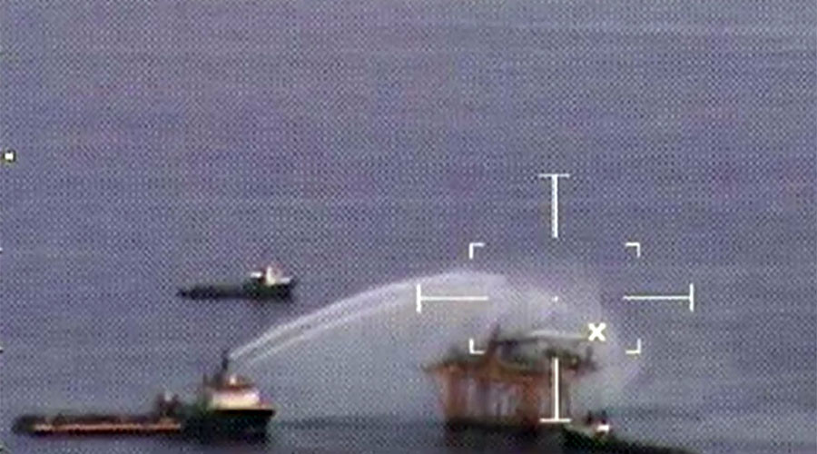 Oil rig fire in Gulf of Mexico extinguished, no pollution reported (VIDEO)