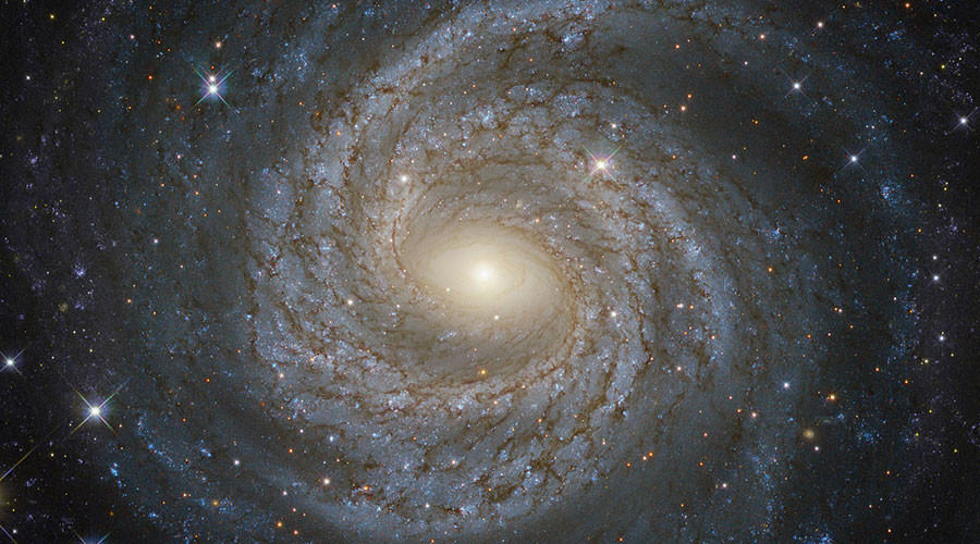 2 ‘monster black holes’ discovered in nearby galaxies