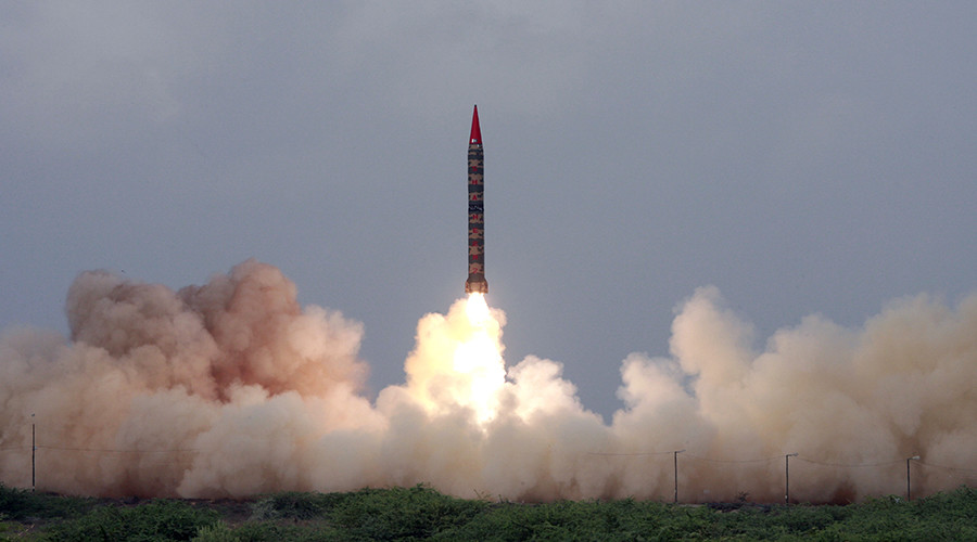 Pakistan tests 1st seaborne nuclear-capable missile in Indian Ocean