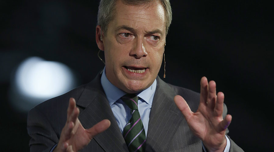 ‘Juvenile delinquent’ Nigel Farage has ‘no clue’ about Brexit, says EU commissioner