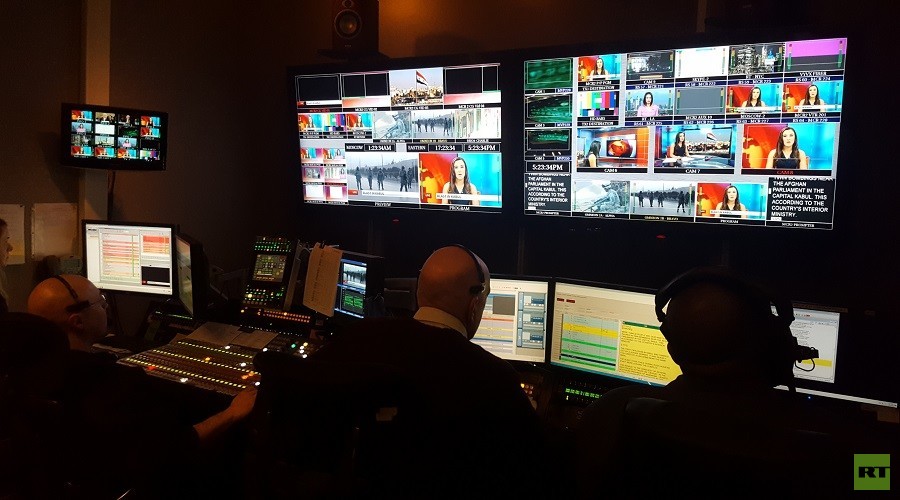‘I think there’s an RT channel here’: Clapper & senators use fuzzy math on RT’s reach