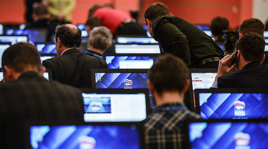 Duma orders staff to report on all data they disclose on internet