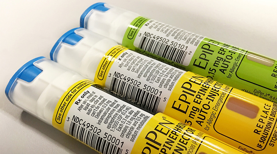 EpiPen maker set to lose $800mn in 2017 as CVS & major insurer turn to rivals
