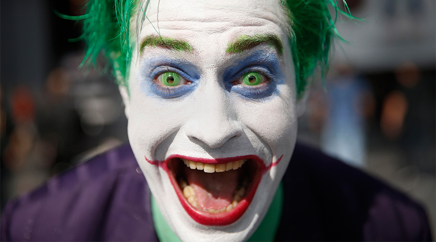 Trumpster strikes again: Mark Hamill’s Joker reads Trump twitter rant at Meryl Streep