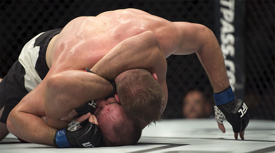 First in UFC history: Russian fighter wins with unusual choke hold
