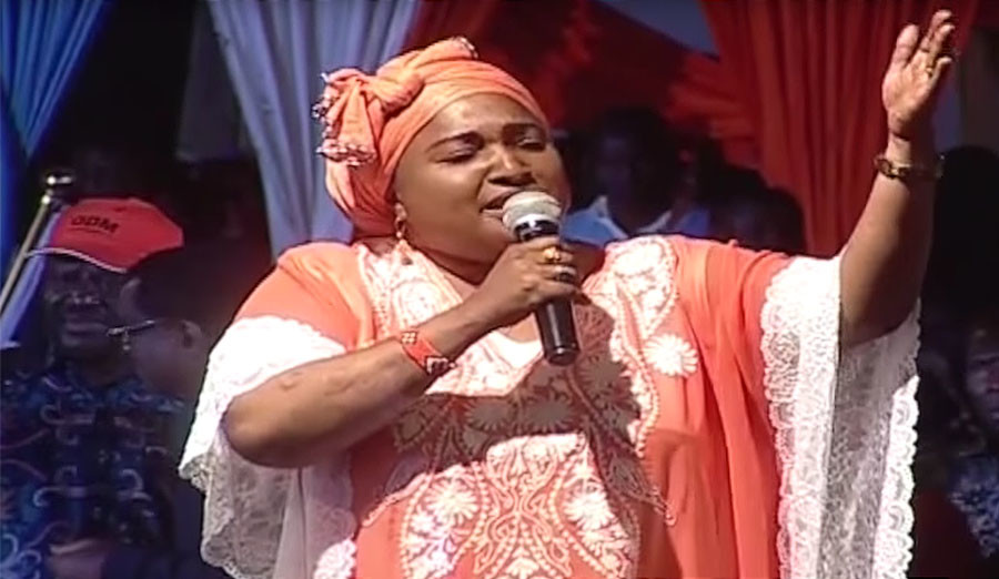 Kenyan wives should ‘deny sex to husbands’ in bid to oust president
