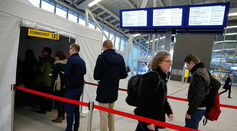 Dutch MPs support Ukraine association only to please Brussels overlords – eurosceptic activist