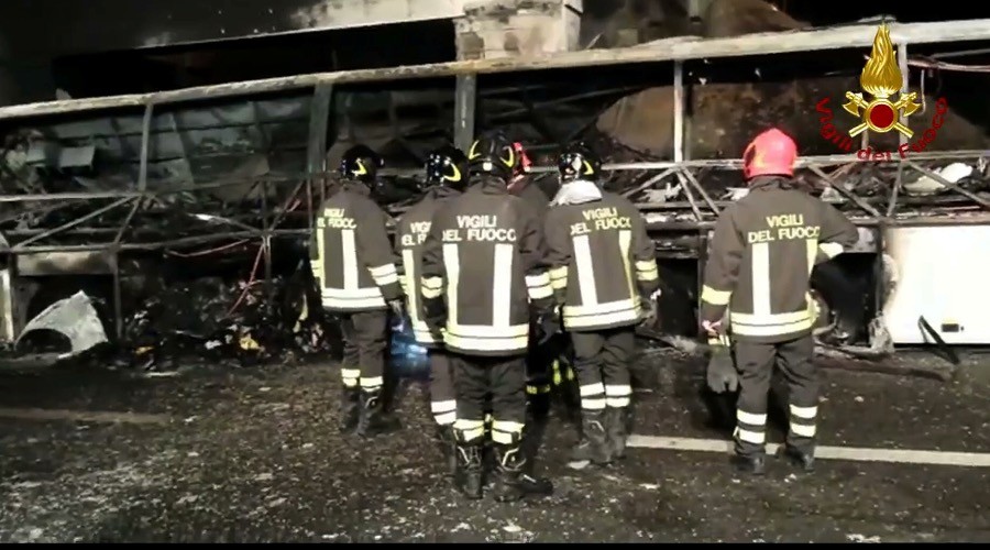 School bus crashes in Italy, killing 16, mostly teenagers