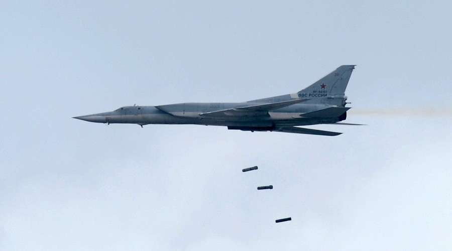 Russian long-range bombers target ISIS positions in Deir ez-Zor Governorate, Syria