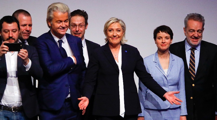 Marine Le Pen Declares 2017 Nationalist Uprising in Europe