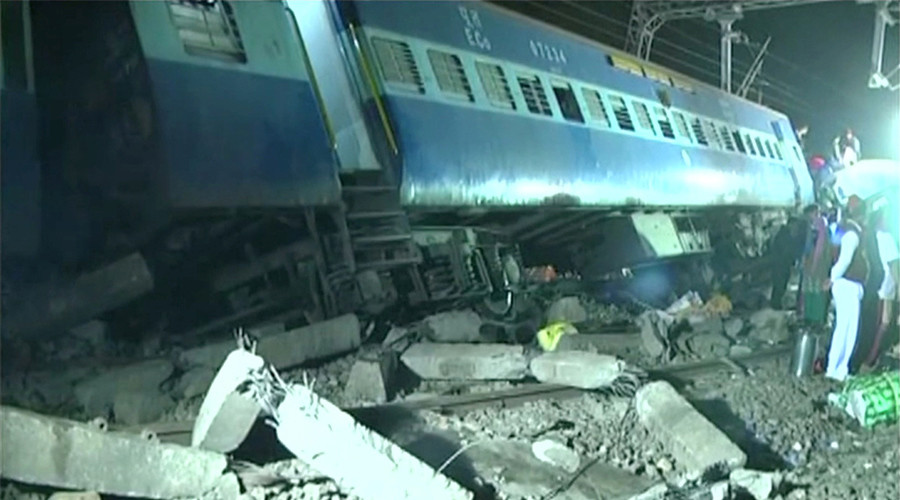 At least 39 killed, dozens injured after train derails in India