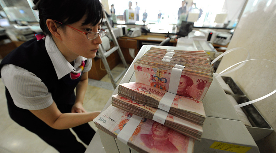 Beijing cracks down on banks moving currency abroad