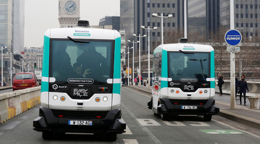 Not sci-fi anymore: Paris introduces first driverless buses (PHOTOS)