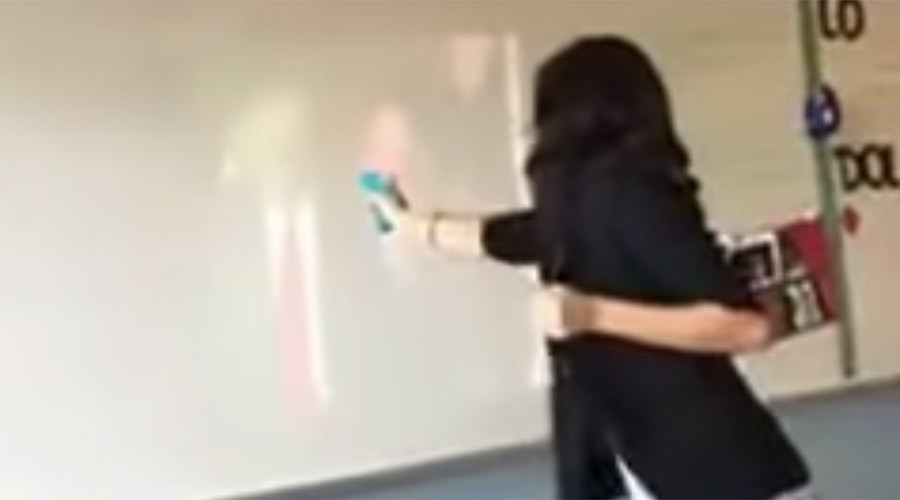 Mock Trump assassination lands Dallas teacher in hot water (VIDEO)