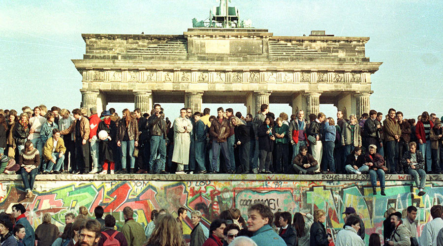 ‘Mr President, don’t build this wall!’: Berlin’s mayor urges Trump to learn from history