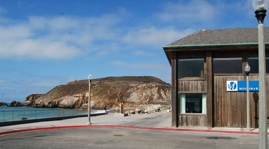 One rogue wave cost this California restaurant $10,000 (VIDEO)