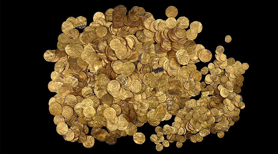 Treasure hunter to raise British warship potentially laden with gold worth £1bn