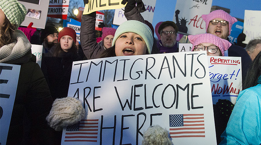 ‘Ammunition to jihadists’: Democrats decry Trump's 'Muslim ban' outside Supreme Court
