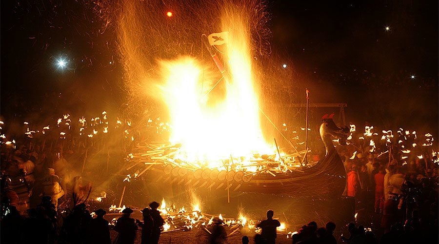 Vikings crown dramatic march on Scotland with ship-burning crescendo ...