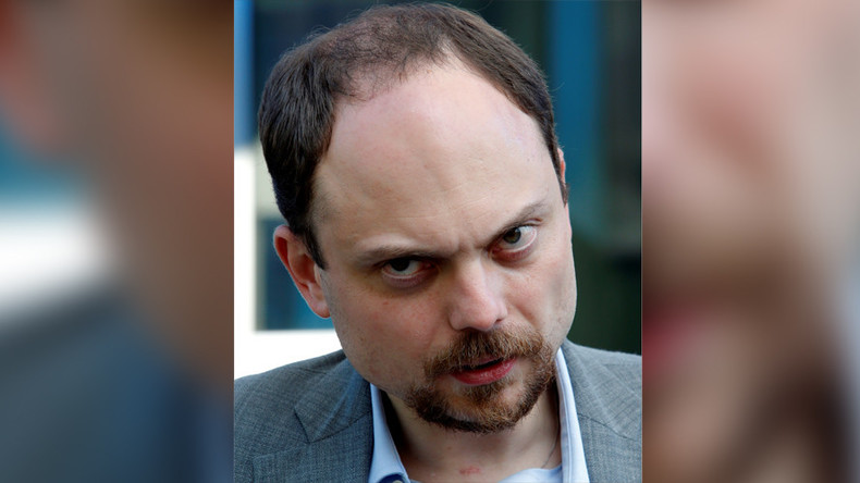 Opposition figure Kara-Murza out of coma, father denies allegations of poisonong