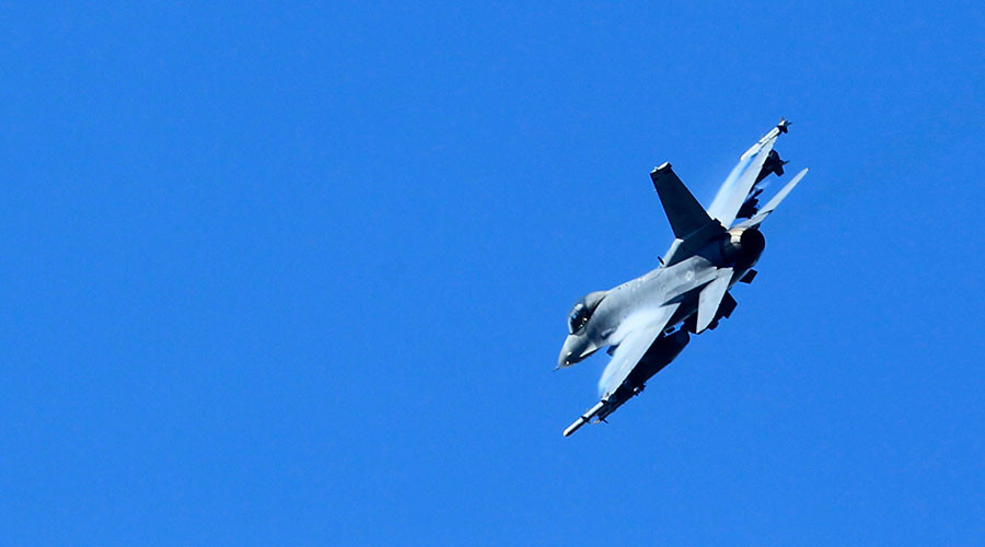 US jets bomb own spotters at New Mexico training range, 1 dead