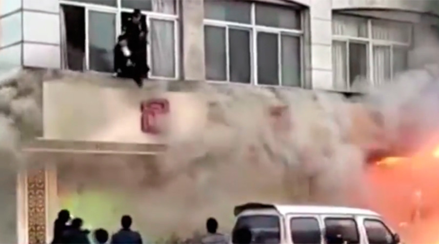 18 people die in fire at foot spa in eastern China – reports (GRAPHIC VIDEO)