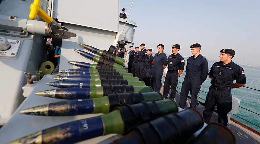 Failing ship engines & glitching drones: ‘Gaping holes’ in UK defense revealed in report