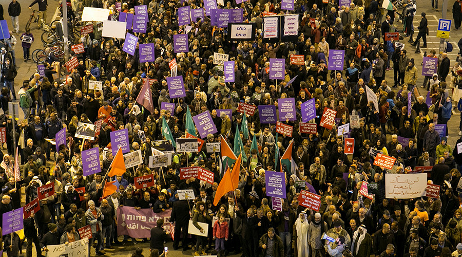 Thousands of Arabs & Jews march together to protest home demolitions