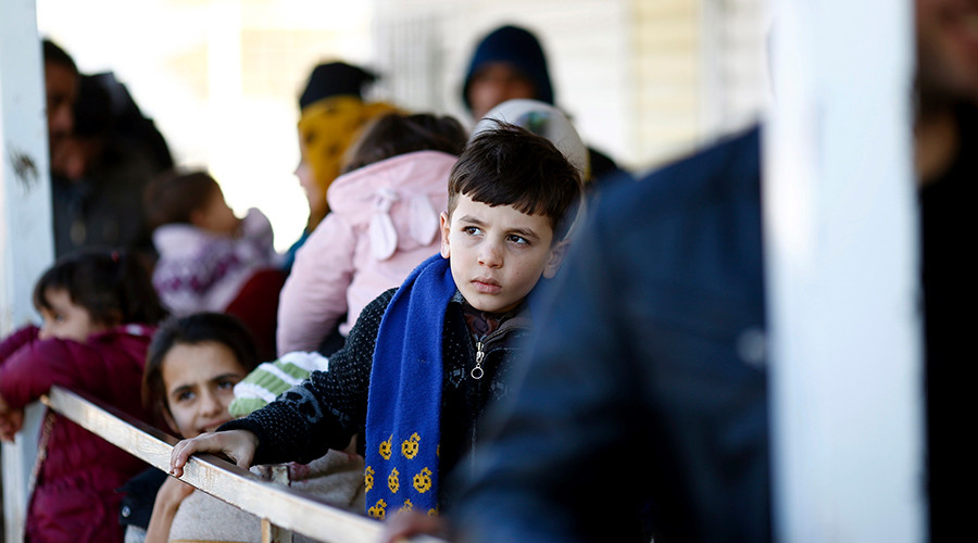 UK govt rows back on Syria child refugee pledge