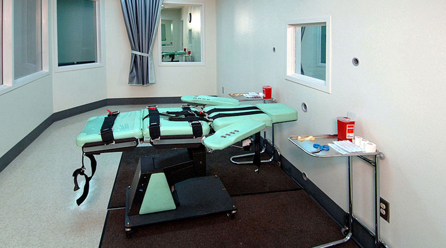 Execution, Mississippi-style: Bill approving firing squad, gassing or electrocution passes