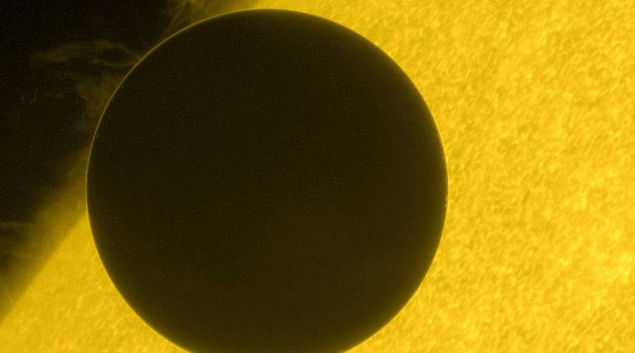 Chips, not fried: NASA develops technology able to survive +450C on Venus