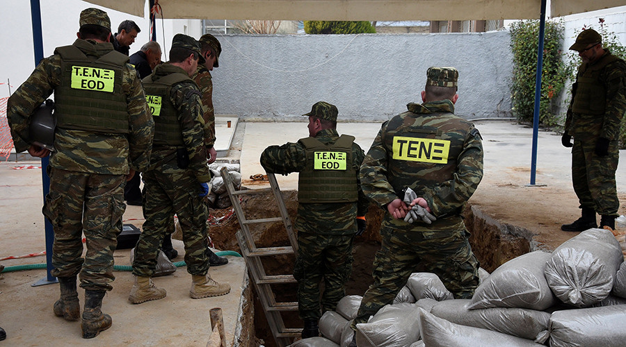 Greece evacuates over 70,000 residents for WW2 bomb disposal