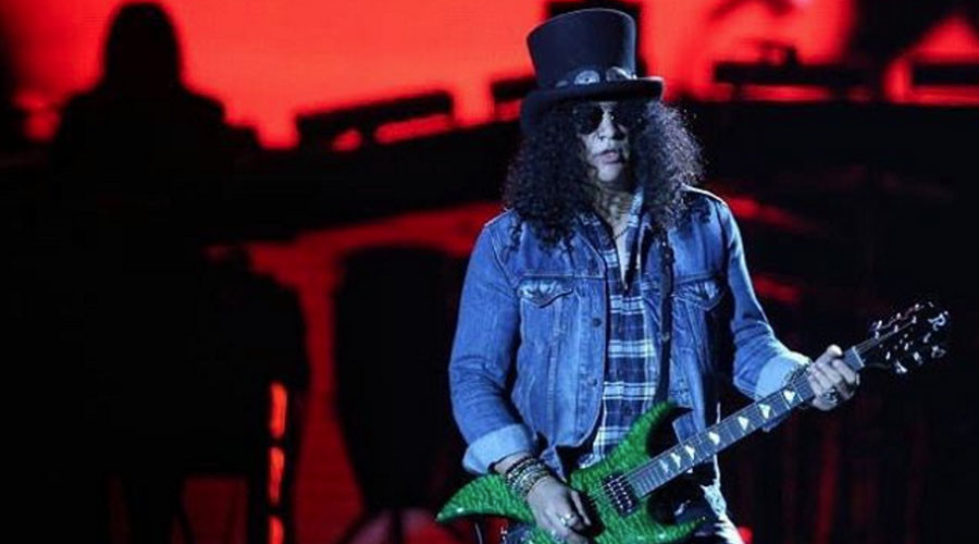 No ‘Paradise City’: Guns N’ Roses booed for confusing Melbourne with rival Sydney (VIDEO)