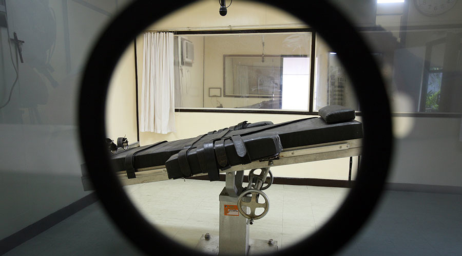 Arizona lets death row inmates bring their own lethal injection drugs to executions