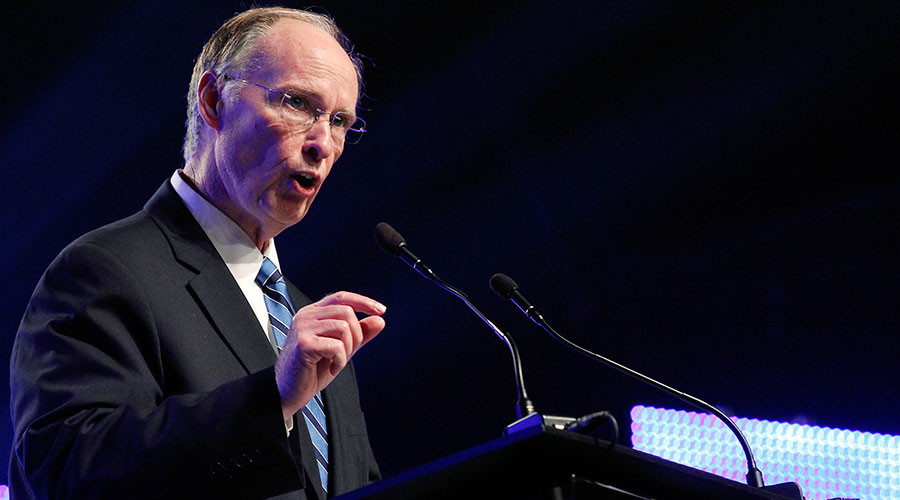 Alabama governor under investigation for corruption, state AG recuses himself