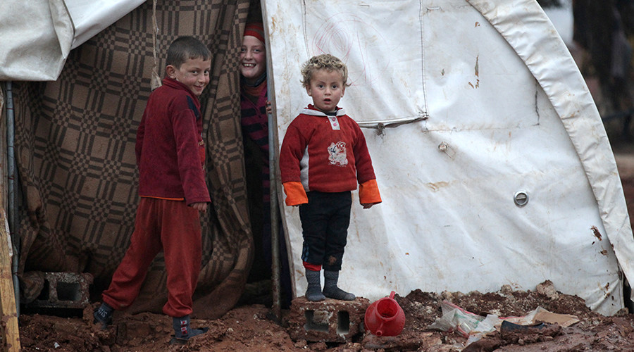 Plan to scrap child refugee resettlement scheme condemned by UK children’s commissioners