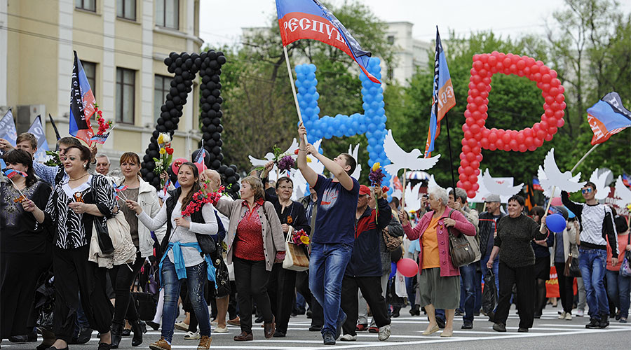 Quarter of Russians back potential recognition of Donbass republics