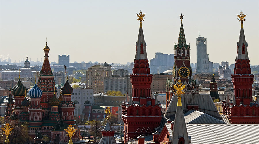 Wall Street continues to bet on red-hot Russian ruble