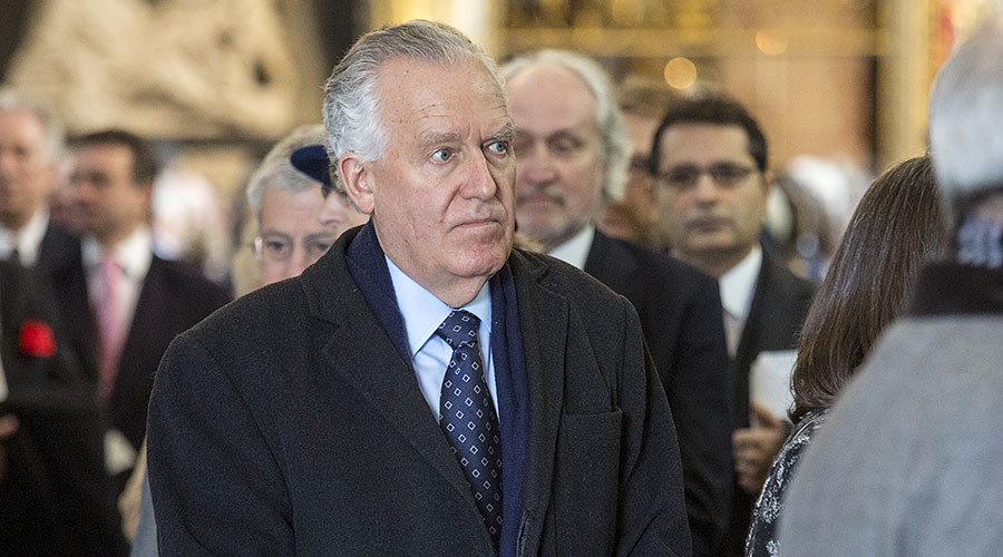 Peer aims to block Brexit in Lords’ debate as Prime Minister May looks on (LIVE)